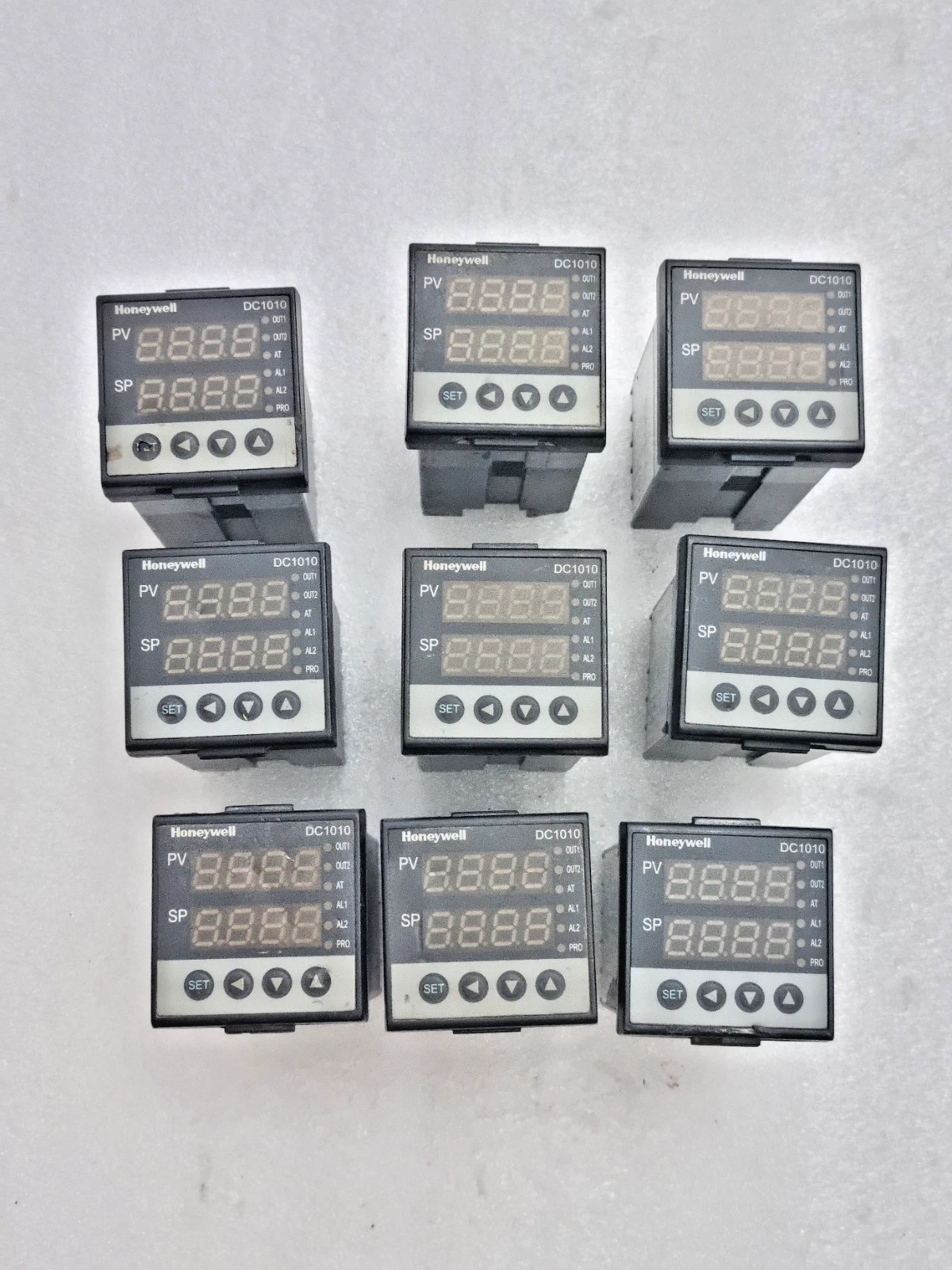 *1 PCS* Honeywell DC1010 DC1010CT-000000-E Temperature Controller Ac 85-265V